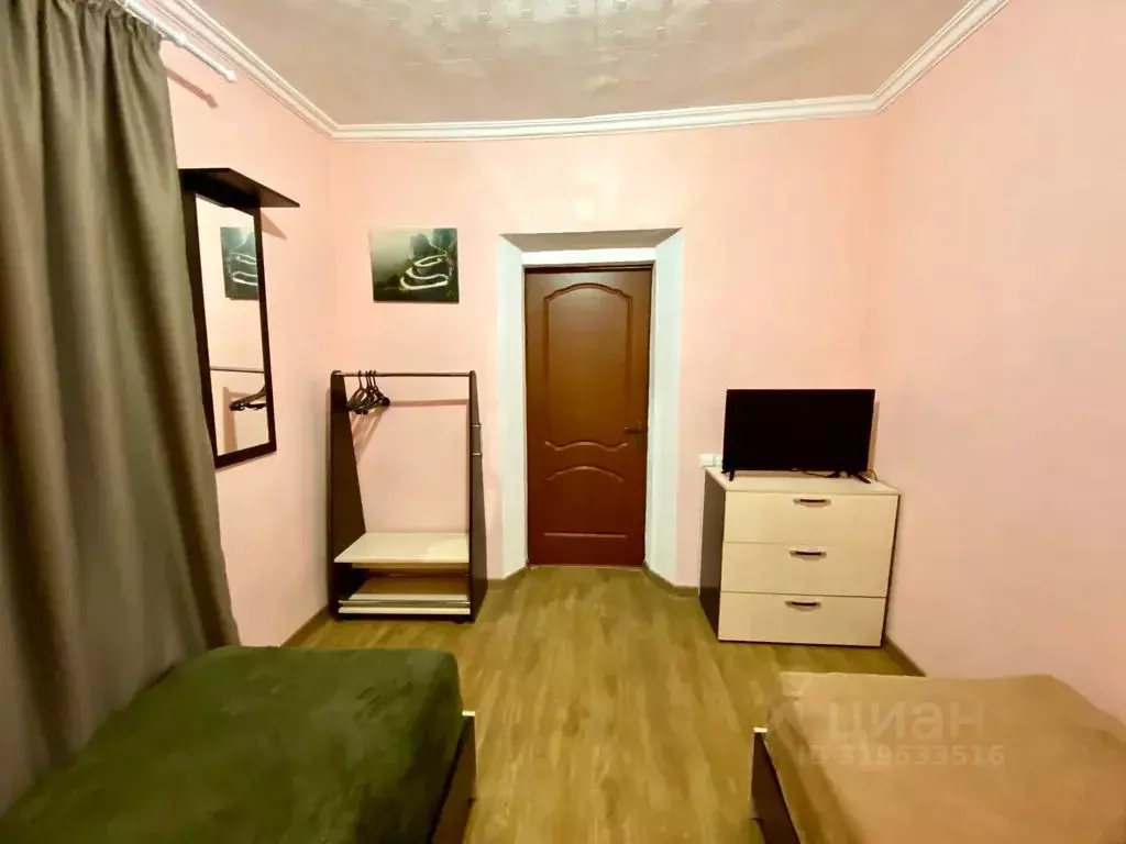 Комната Краснодарский край, Геленджик ул. Матросова, 6 - Фото 1