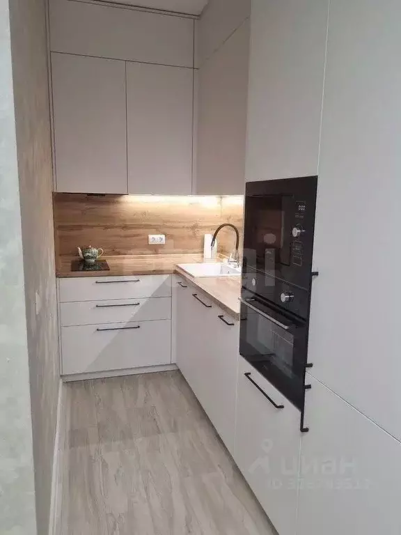 1-к кв. Ямало-Ненецкий АО, Новый Уренгой Созидателей мкр, 5/1 (40.0 м) - Фото 2