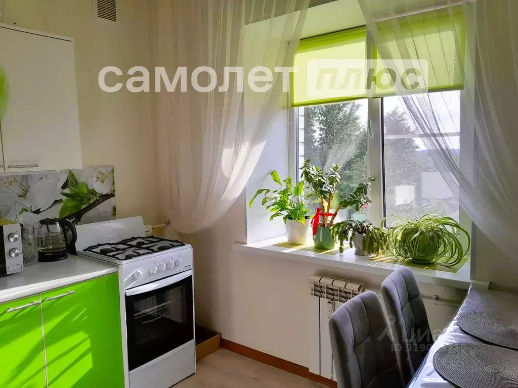 1-к кв. Вологодская область, Шексна рп, Шексна Северная мкр ул. ... - Фото 0