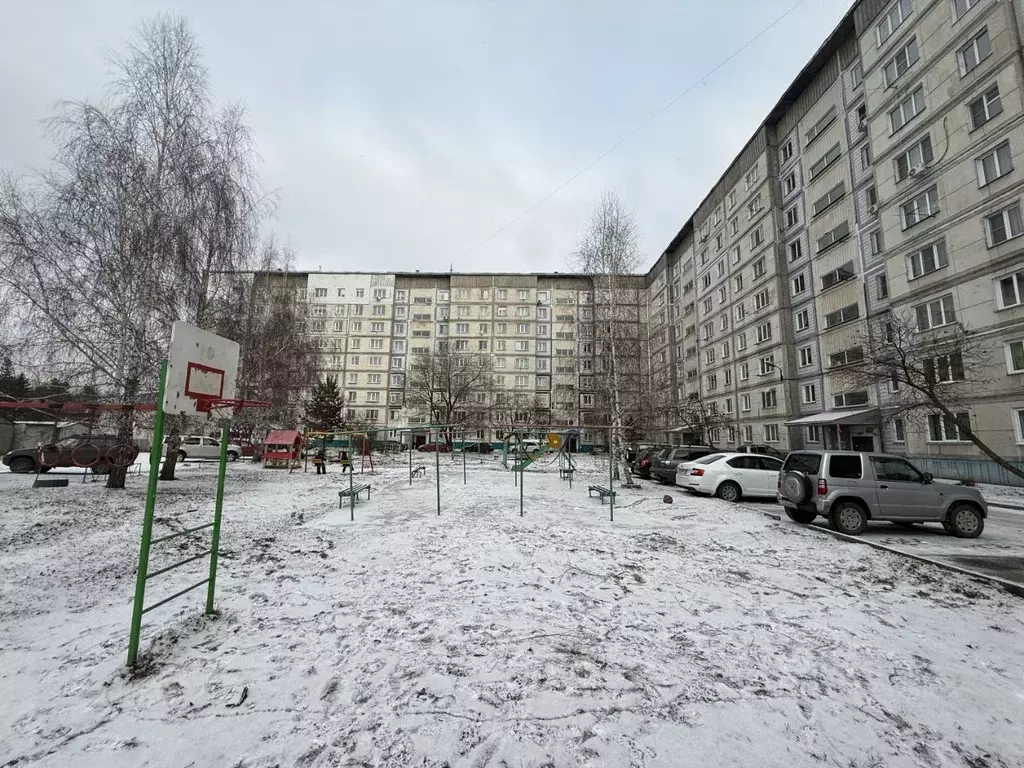 1-к кв. Алтайский край, Бийск ул. Льнокомбинат, 68/1 (37.1 м) - Фото 1