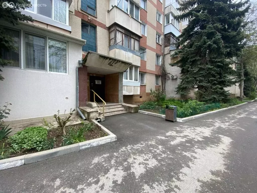 3-комнатная квартира: Симферополь, улица Беспалова, 47А (67.2 м) - Фото 1