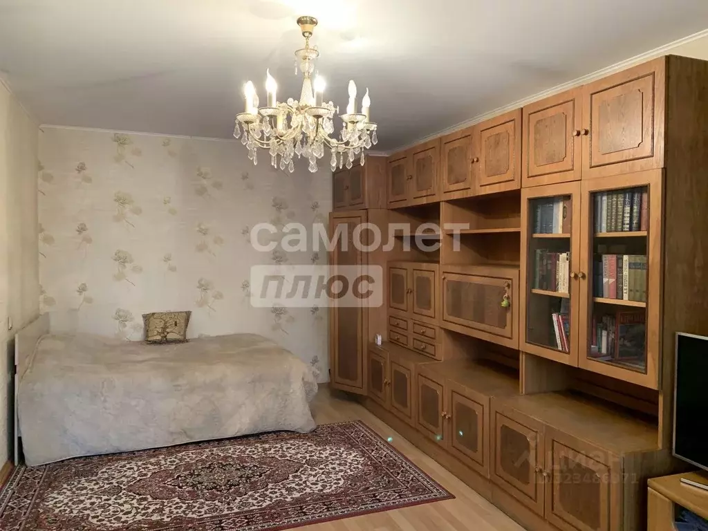 1-к кв. Свердловская область, Екатеринбург ул. Малышева, 120 (30.6 м) - Фото 1