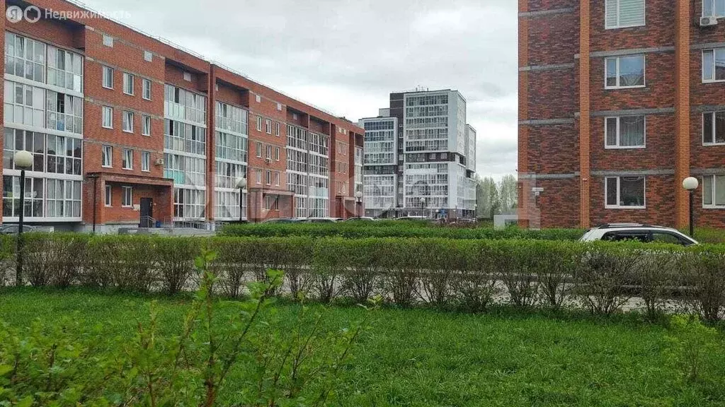 2-комнатная квартира: деревня Кисловка, микрорайон Северный, улица ... - Фото 0