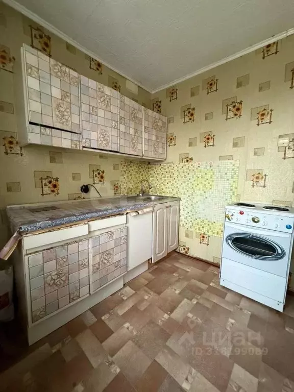 1-к кв. Амурская область, Белогорск ул. 50 лет Комсомола, 60 (33.4 м) - Фото 1