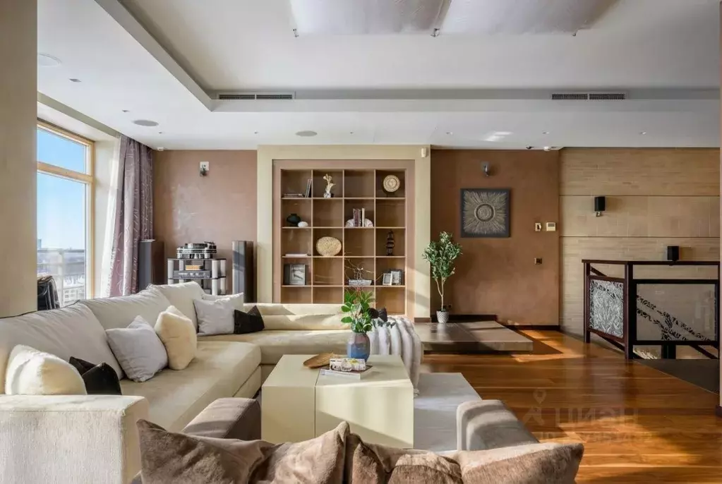 5-к кв. Москва ул. Фотиевой, 6к1 (220.1 м) - Фото 1