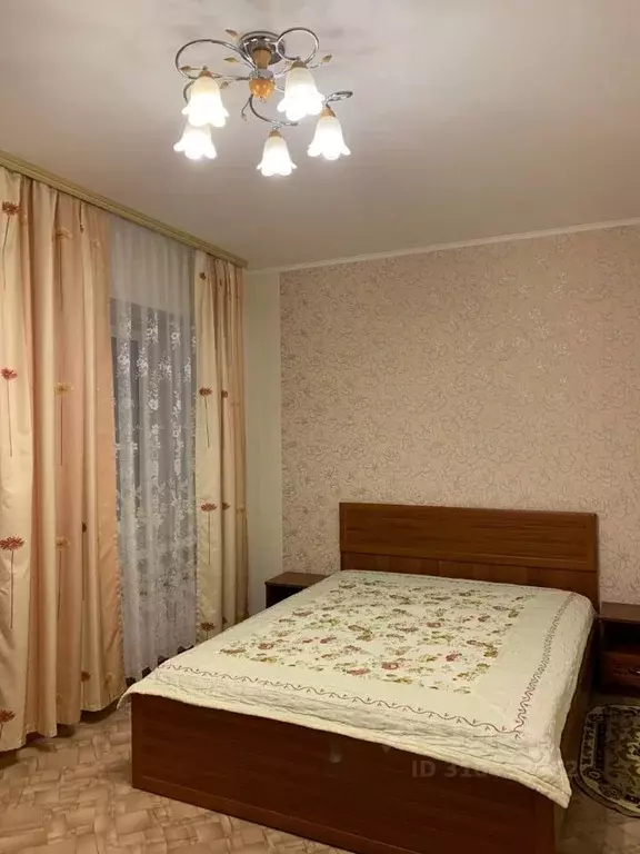 2-к кв. Алтайский край, Барнаул ул. Димитрова, 67А (64.0 м) - Фото 0