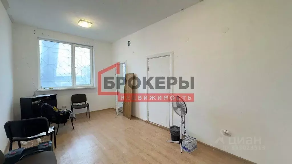 Офис в Севастополь Муссон мкр,  (24 м) - Фото 2