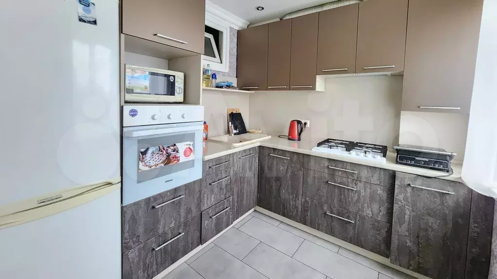2-к. квартира, 42 м, 3/3 эт. - Фото 1