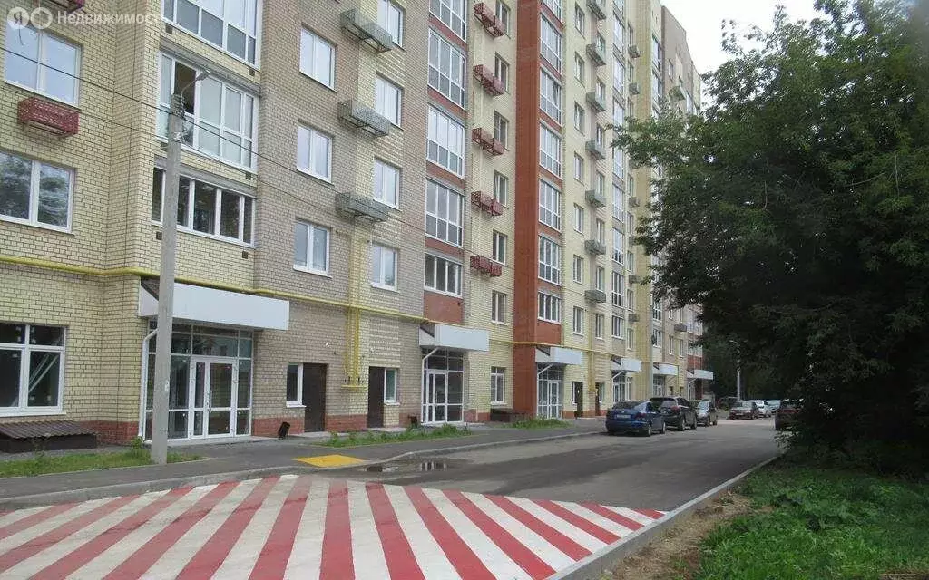 3-комнатная квартира: Йошкар-Ола, улица Зарубина, 12 (98.7 м) - Фото 1