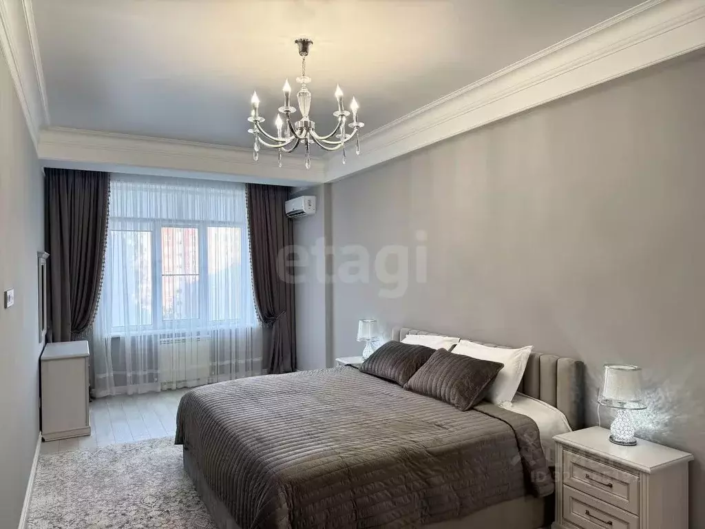 2-к кв. Дагестан, Махачкала ул. Времена Года, 9к1 (88.0 м) - Фото 1