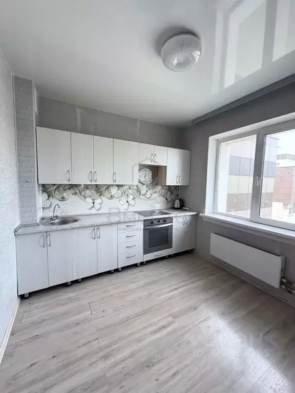 3-к кв. Новосибирская область, Новосибирск ул. Петухова, 14/4 (73.0 м) - Фото 1