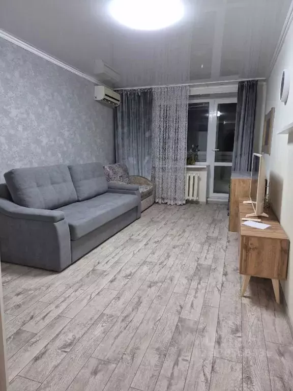 1-к кв. Татарстан, Нижнекамск просп. Химиков, 2 (36.0 м) - Фото 1