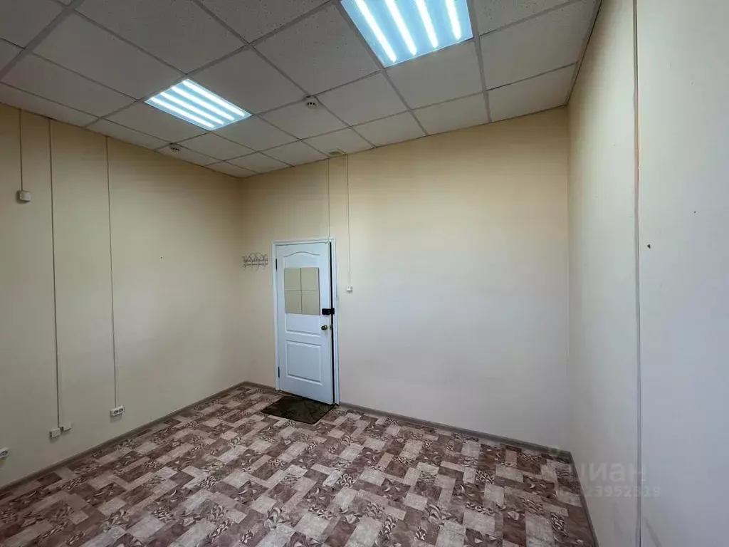 Офис в Калужская область, Калуга ул. Ленина, 81 (15 м) - Фото 2