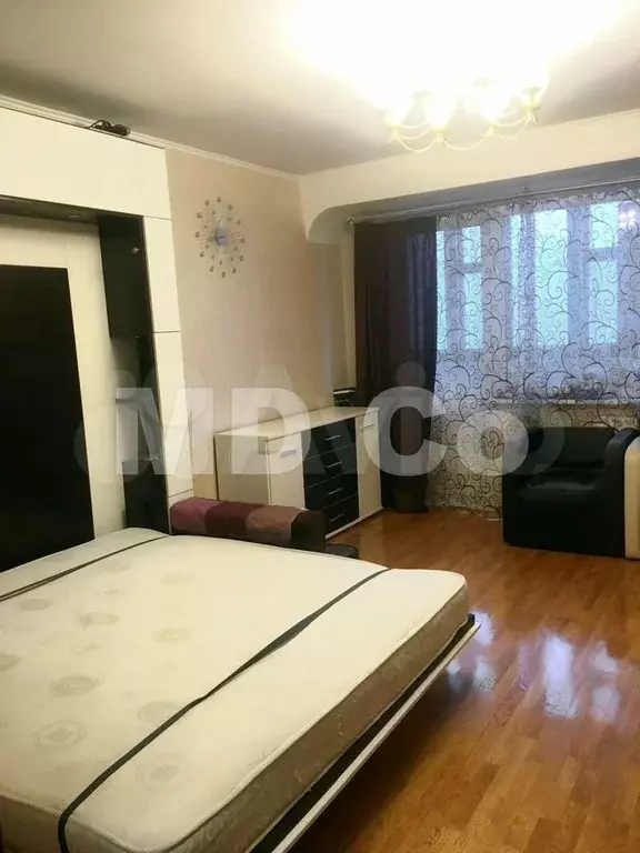 2-к. квартира, 60 м, 11/25 эт. - Фото 1