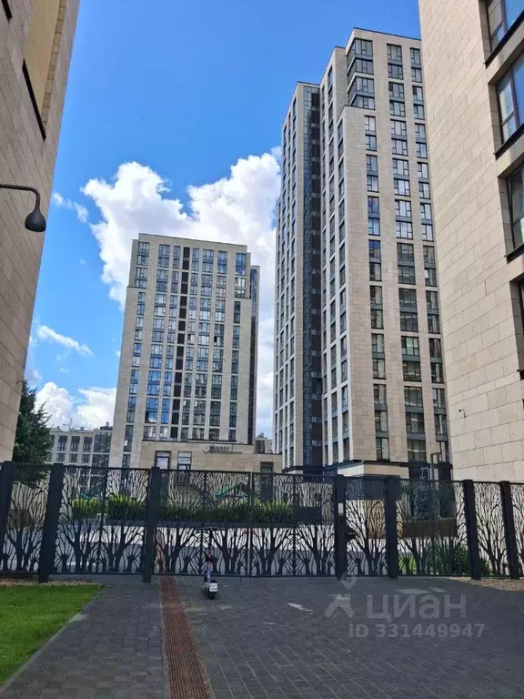 3-к кв. Москва ул. Сергея Макеева, 9к4 (97.0 м) - Фото 1
