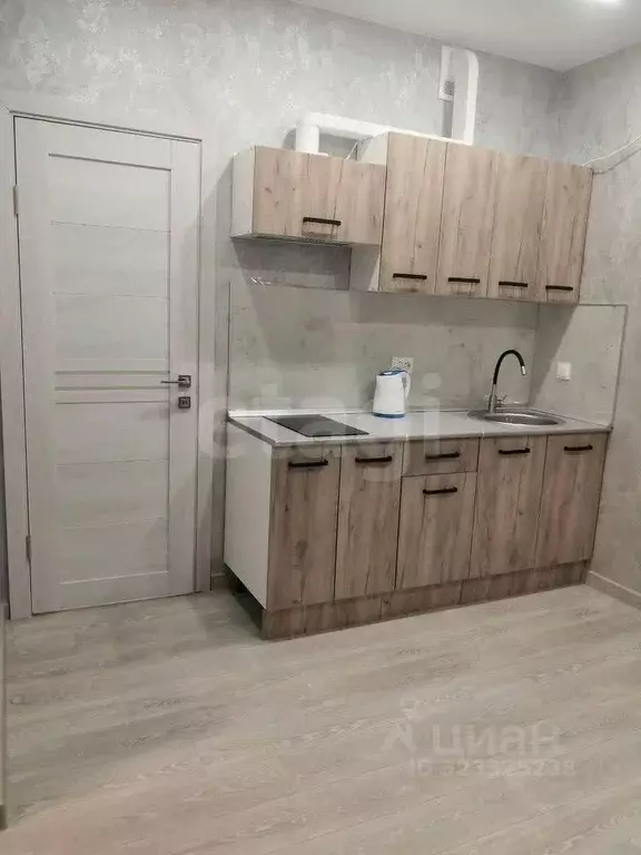 Студия Тюменская область, Тюмень Комбинатская ул., 16к1 (30.0 м) - Фото 0