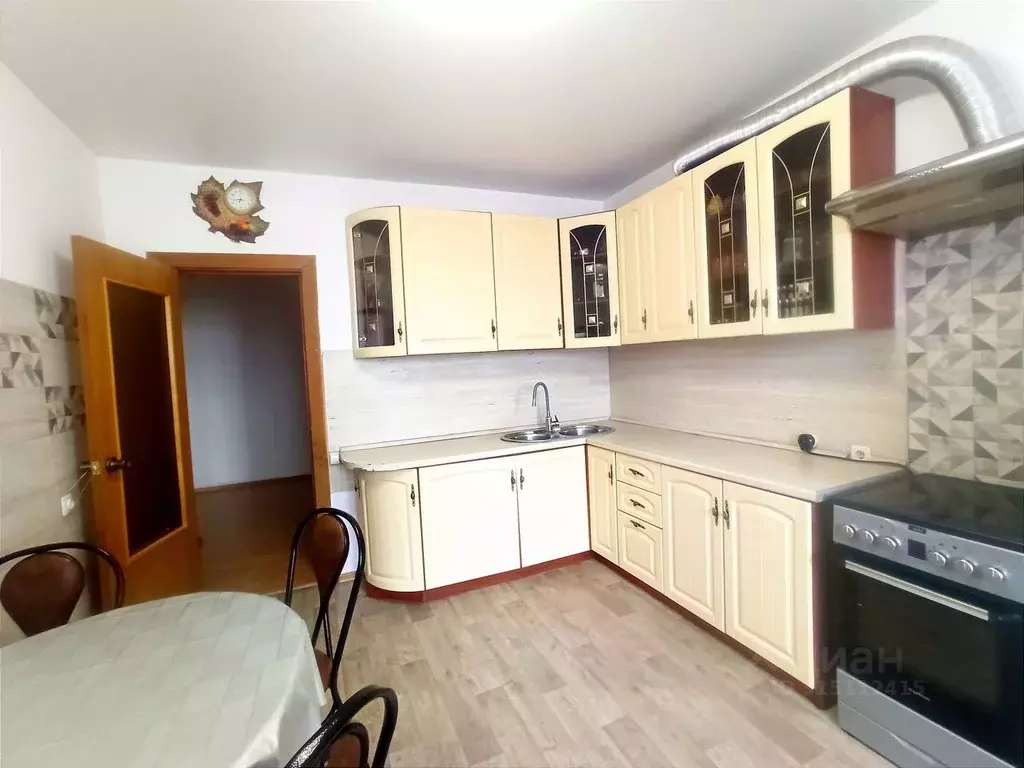 3-к кв. Белгородская область, Белгород бул. Юности, 33 (110.1 м) - Фото 0