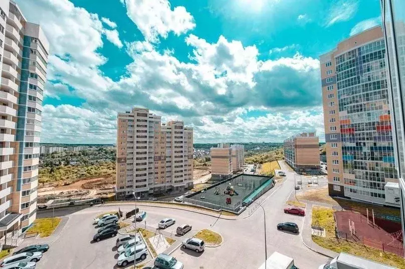 2-к кв. Чувашия, Чебоксары ул. Радужная, 10 (55.0 м) - Фото 1