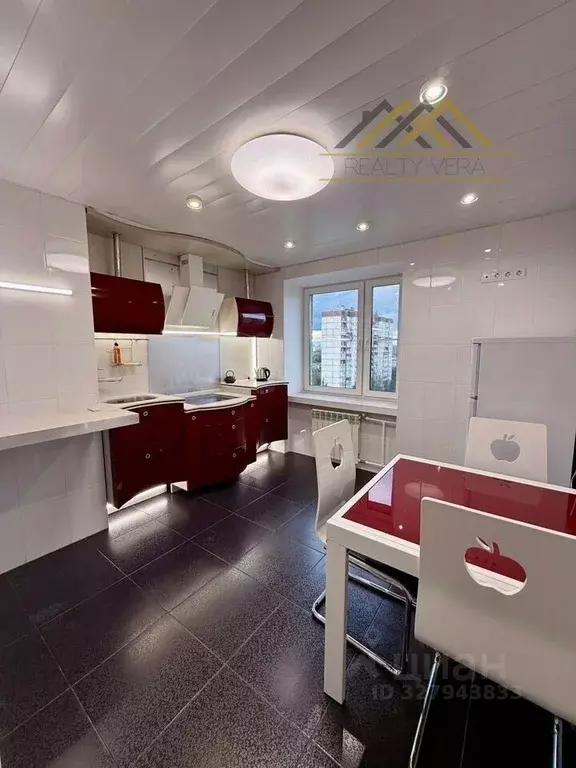 3-к кв. Санкт-Петербург Российский просп., 14 (66.0 м) - Фото 1