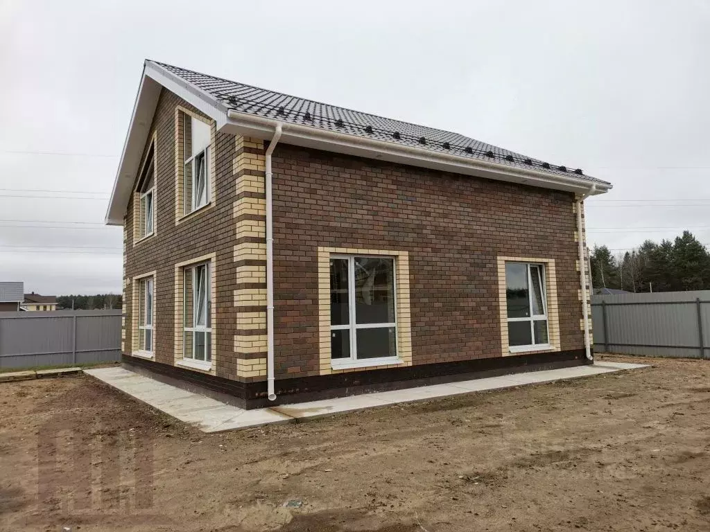 Дом в Тверская область, Калининский муниципальный округ, д. Сакулино ... - Фото 1