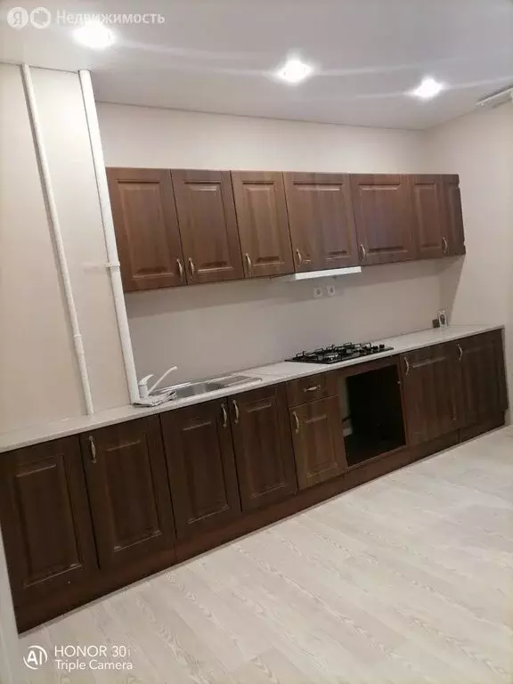 3-комнатная квартира: Дубки, Центральная улица, 2 (67 м) - Фото 0