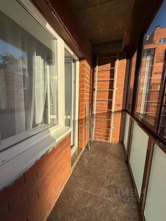 Студия Иркутская область, Иркутск проезд Юрия Тена, 10 (20.0 м) - Фото 1