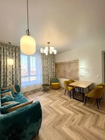 2-к. квартира, 70,4 м, 4/4 эт. - Фото 1