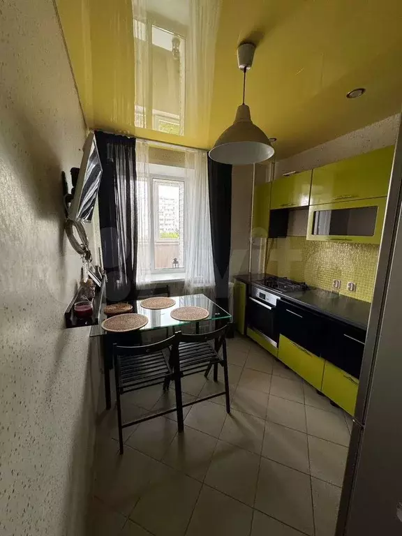1-к. квартира, 35 м, 5/10 эт. - Фото 0