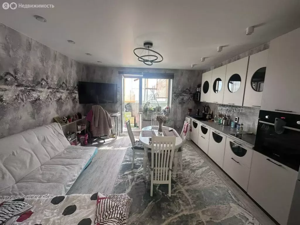 1-комнатная квартира: посёлок Красное Поле, квартал Звёздный, улица ... - Фото 1