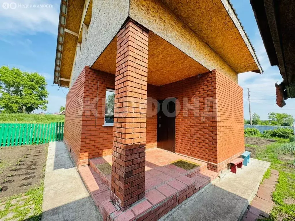 Дом в село Сенчанка, Зелёная улица (68 м) - Фото 1