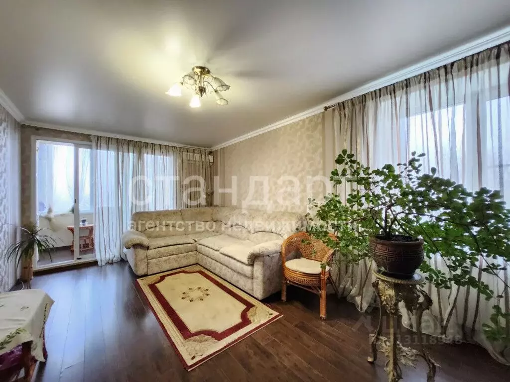 3-к кв. Ставропольский край, Ессентуки ул. Маяковского (75.9 м) - Фото 1