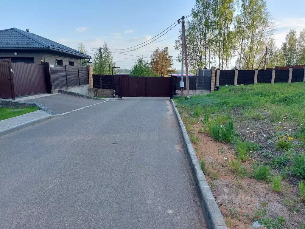 Участок в Ленинградская область, Всеволожский район, Бугровское ... - Фото 1