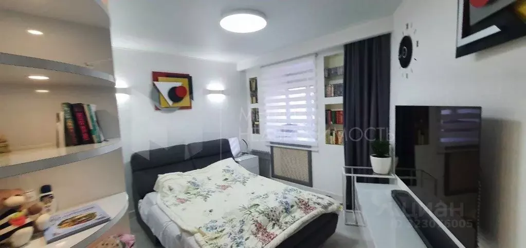 3-к кв. Тюменская область, Тюмень Гилево мкр, ул. Вербная, 1 (78.0 м) - Фото 1