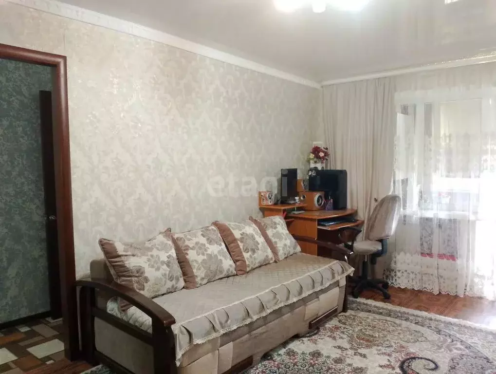 2-к кв. Карачаево-Черкесия, Черкесск Красноармейская ул., 52 (44.0 м) - Фото 1