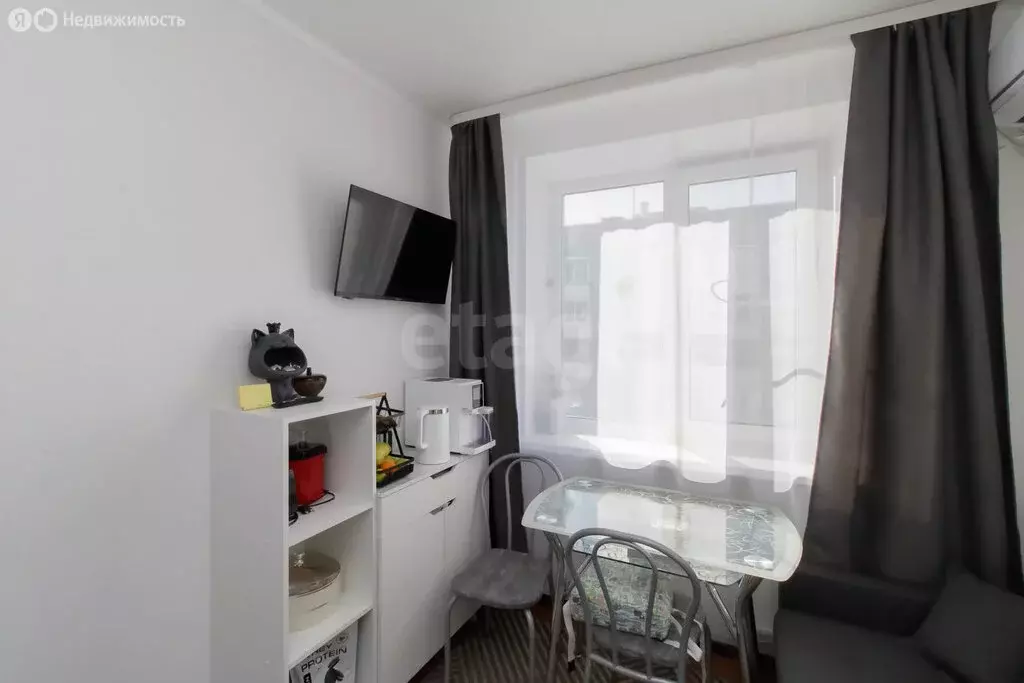 2-комнатная квартира: Тюмень, улица 30 лет Победы, 146 (50.05 м) - Фото 2