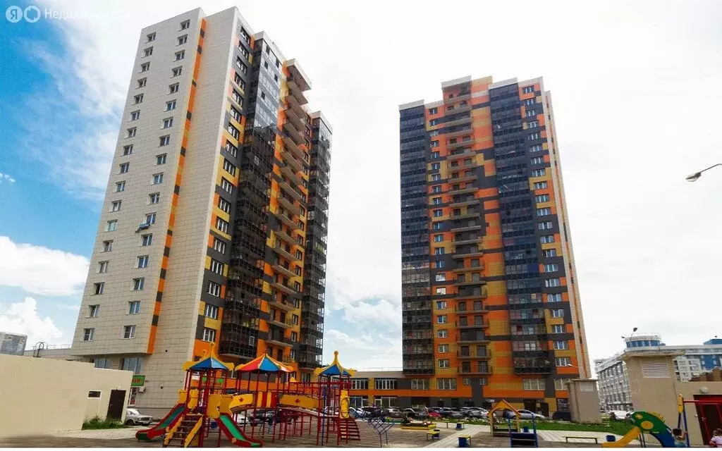 3-комнатная квартира: Красноярск, улица Авиаторов, 38 (92 м) - Фото 2