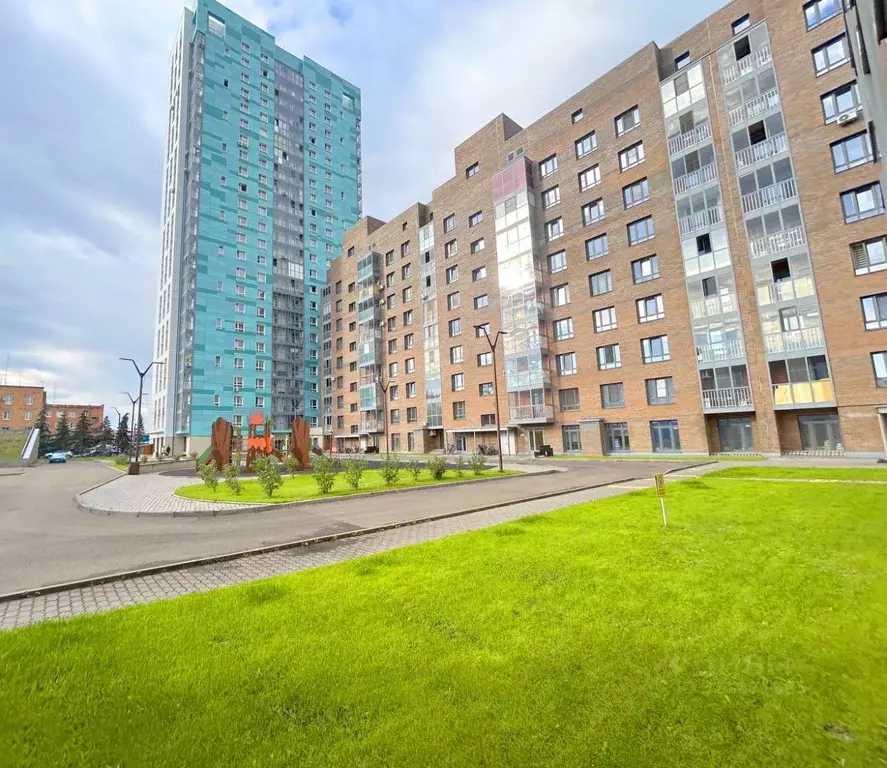 2-к кв. Красноярский край, Красноярск Высотная ул., 2В/2 (60.2 м) - Фото 0