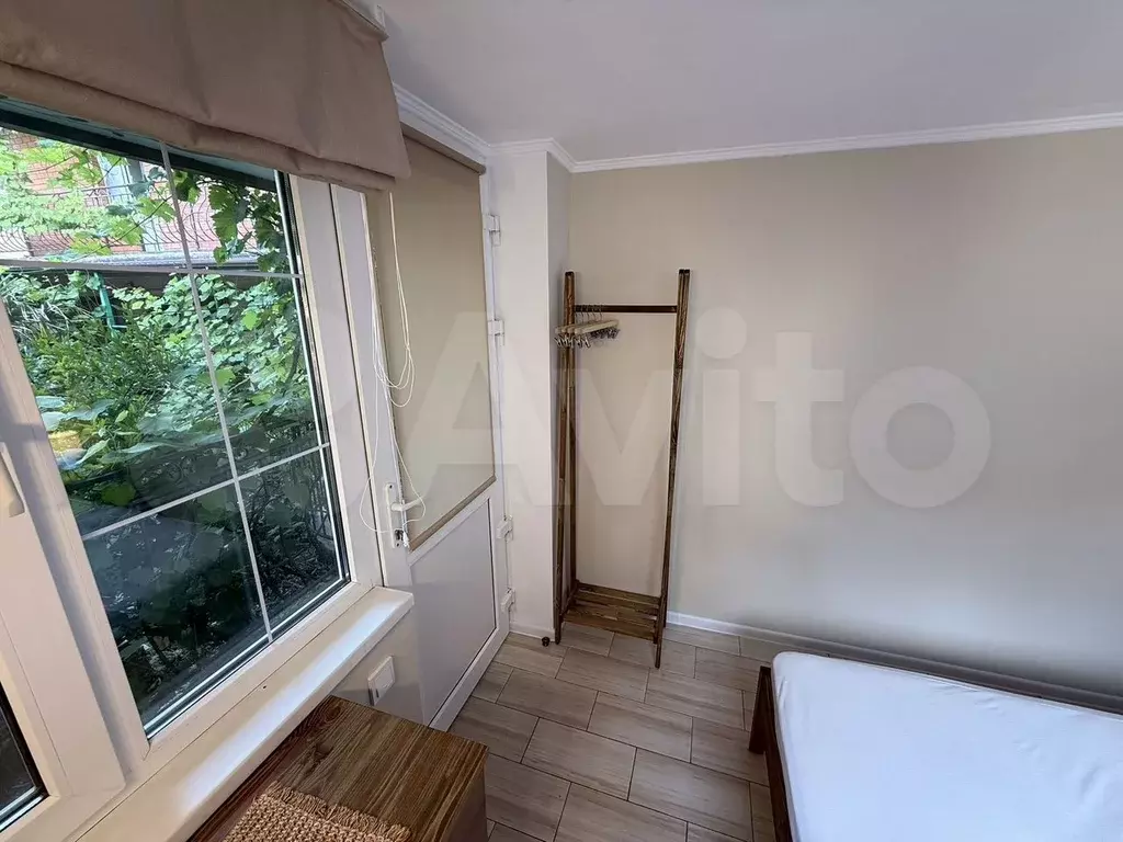 Комната 12 м в 1-к., 1/3 эт. - Фото 1
