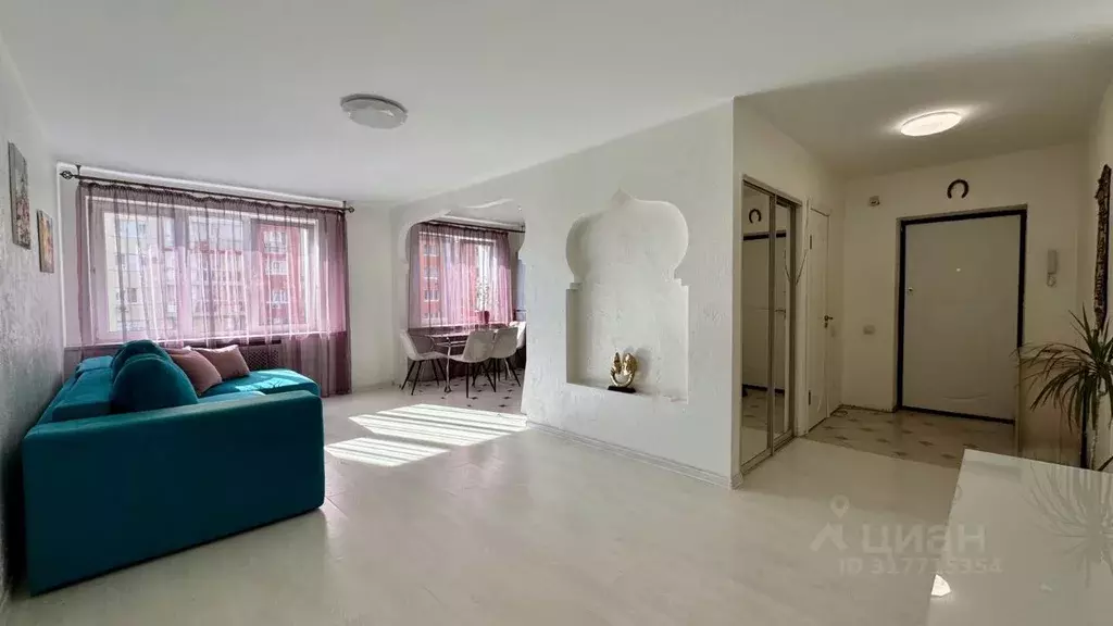 2-к кв. Башкортостан, Уфа Революционная ул., 70 (60.0 м) - Фото 0