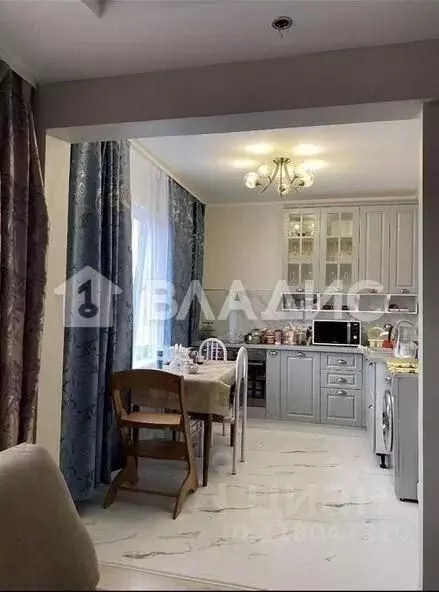 3-к кв. Бурятия, Улан-Удэ ул. Борсоева, 13 (62.6 м) - Фото 0