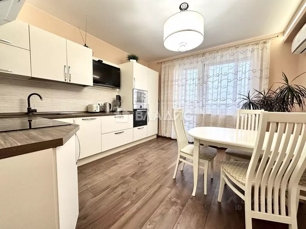 2-к кв. Пензенская область, Пенза Ладожская ул., 124 (75.6 м) - Фото 1