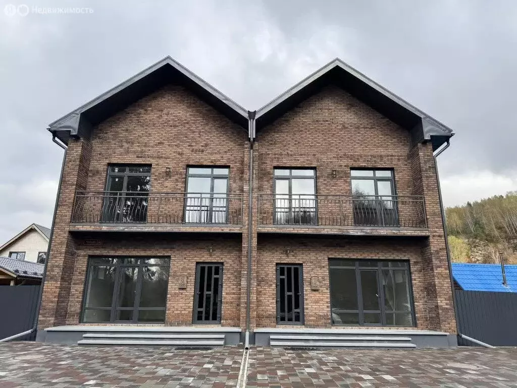 Дом в Майминский район, посёлок Дубровка, Чуйская улица (155 м) - Фото 2