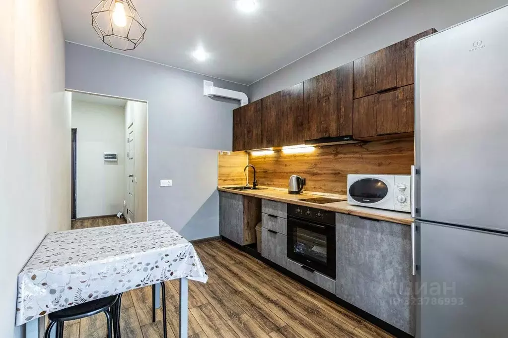 1-к кв. Свердловская область, Екатеринбург ул. Рябинина, 18/3 (33.3 м) - Фото 2