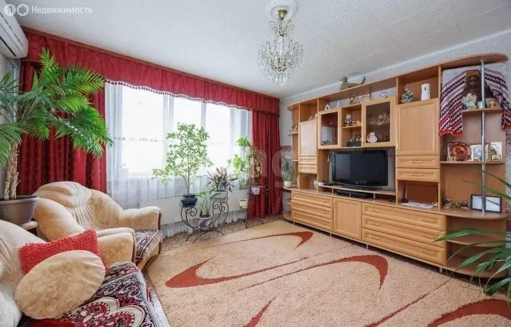 3-комнатная квартира: Брянск, Литейная улица, 51 (61 м) - Фото 0