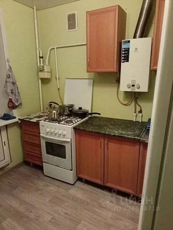 1-к кв. Самарская область, Сызрань Хвалынская ул., 91 (32.1 м) - Фото 1