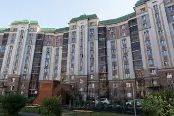 1-к кв. Татарстан, Казань ул. Баки Урманче, 10 (56.0 м) - Фото 0