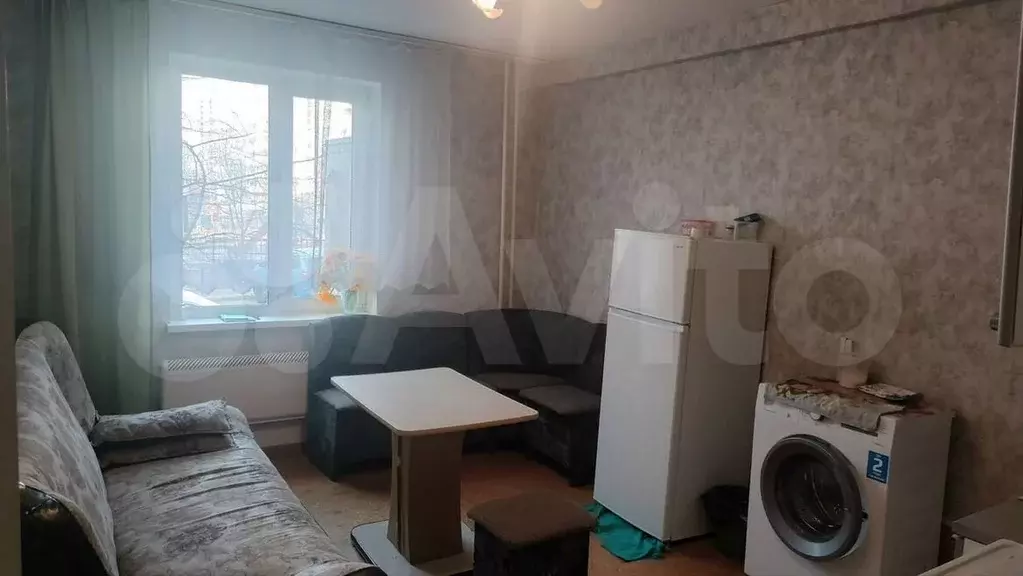 2-к. квартира, 60 м, 1/9 эт. - Фото 1