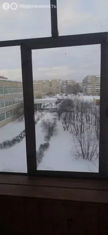 2-комнатная квартира: Нижний Тагил, Октябрьский проспект, 6 (52 м) - Фото 2