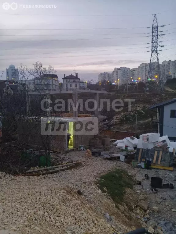 2-комнатная квартира: Севастополь, Алуштинская улица, 14 (28 м) - Фото 1