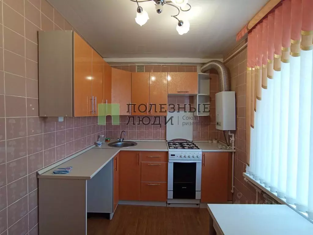 3-к кв. Самарская область, Сызрань Локомобильная ул., 17 (59.7 м) - Фото 2